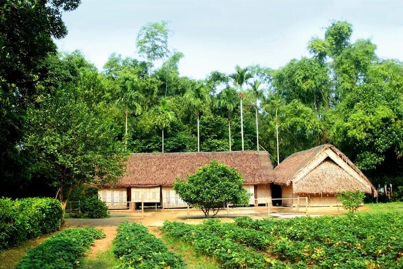 Tour Quê Bác Nam Đàn